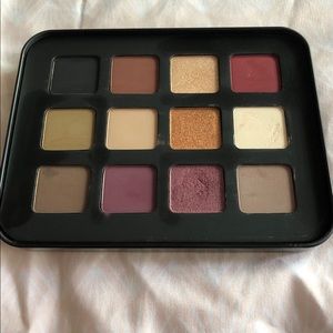 Makeup Forever 12 shade palette